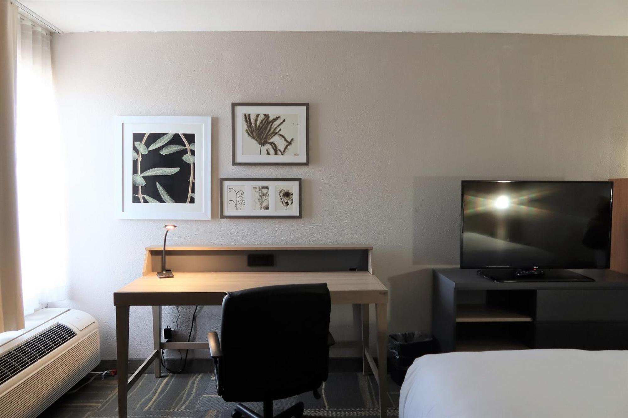Greentree Inn & Suites Phoenix Sky Harbor Exteriör bild