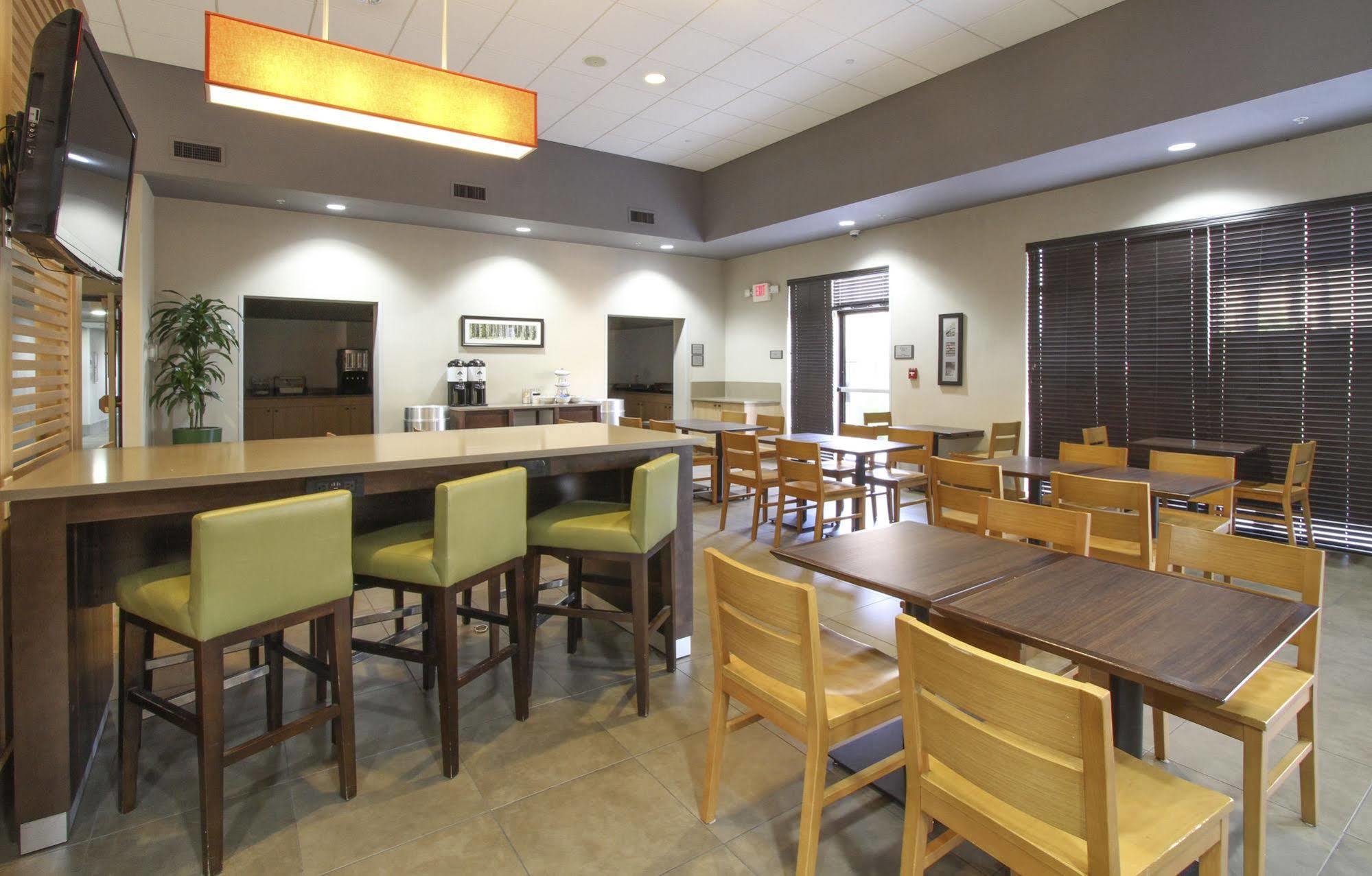 Greentree Inn & Suites Phoenix Sky Harbor Exteriör bild